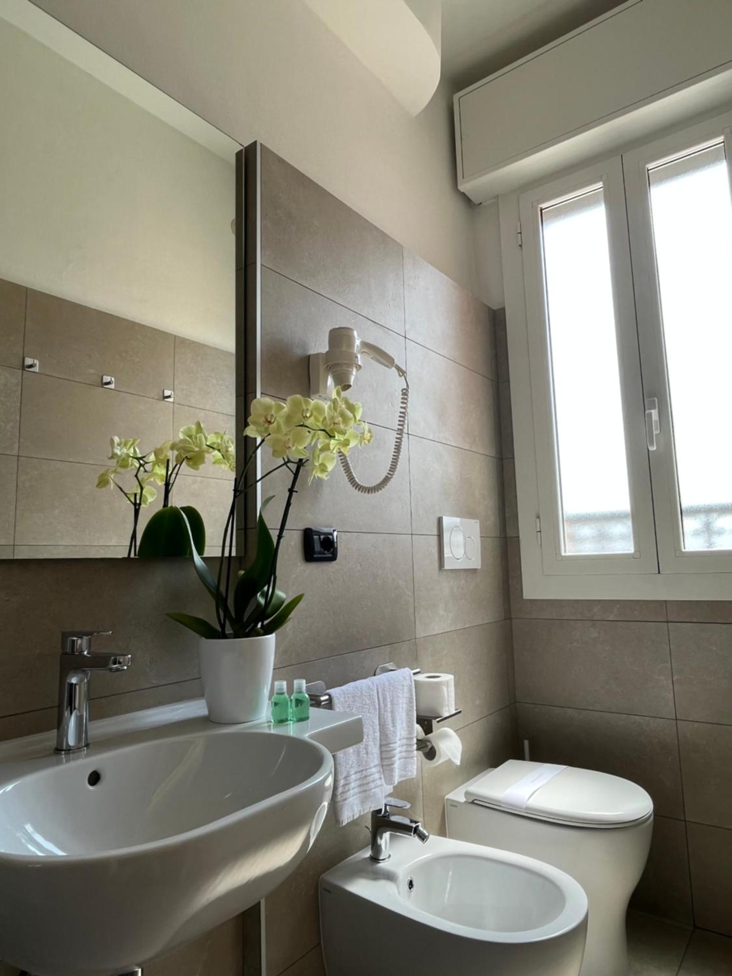 קסטלפרנקו אמיליה Hotel Aquila מראה חיצוני תמונה