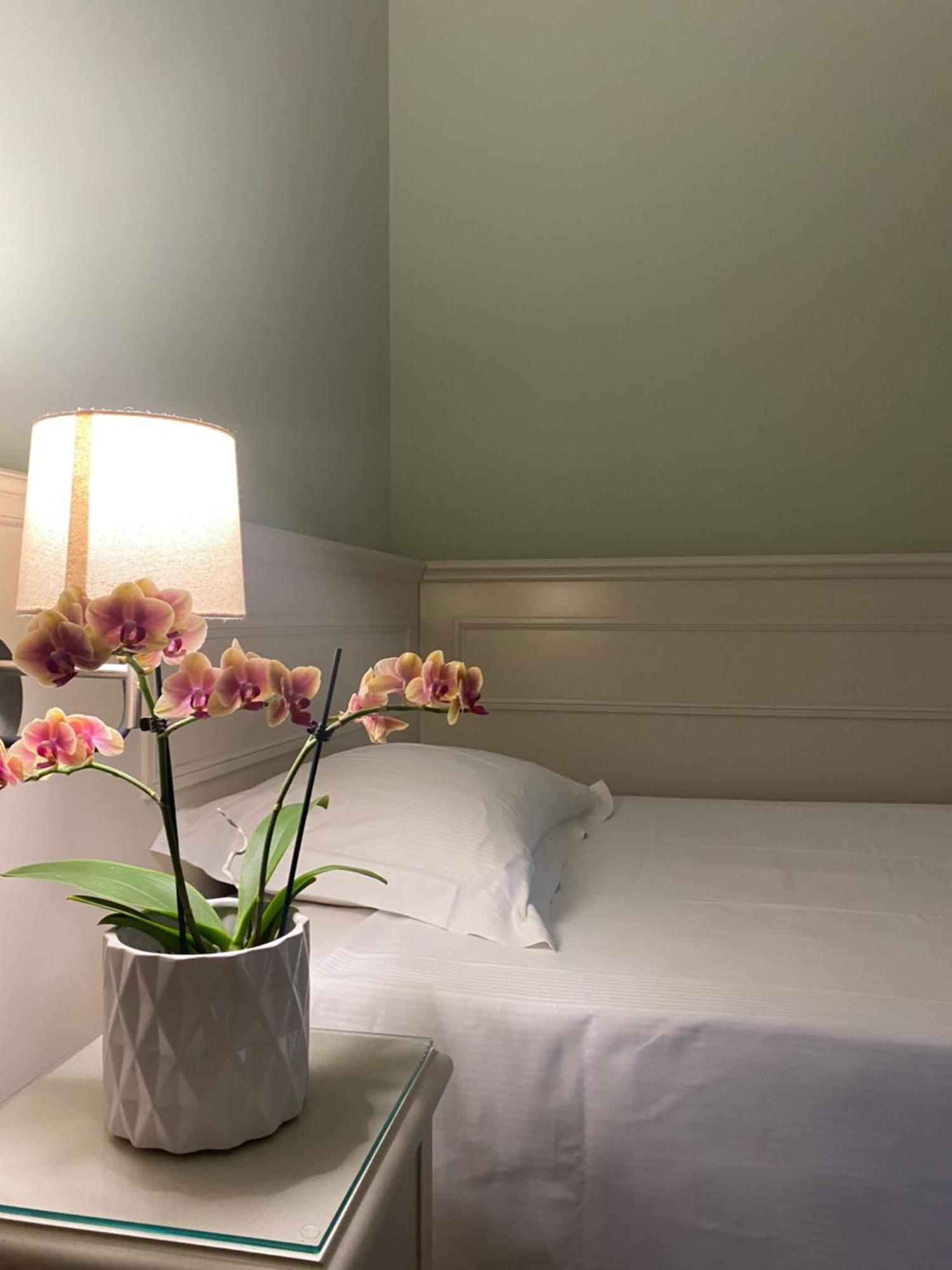 קסטלפרנקו אמיליה Hotel Aquila מראה חיצוני תמונה