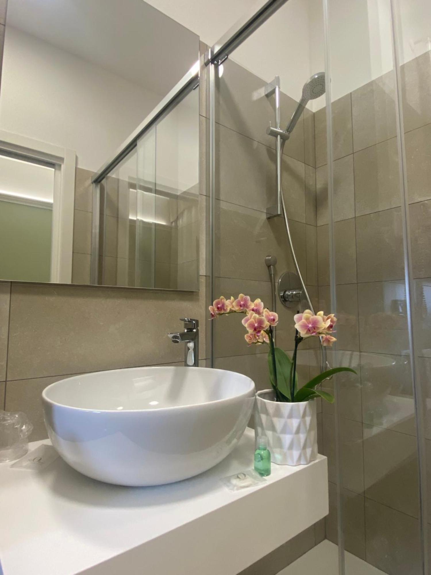 קסטלפרנקו אמיליה Hotel Aquila מראה חיצוני תמונה